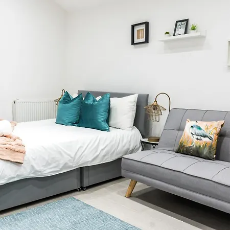 Apartment S3 Central-comfy,quiet Studio-balcony