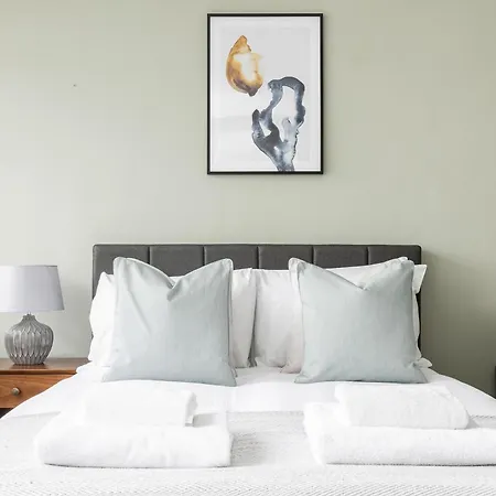The Pimlico Collection *