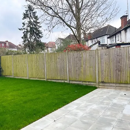Wembley Stadium, Modern&cozy With Garden *