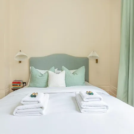 Apartment Victorian 1br Flat, Hidden Gem In Hackney *