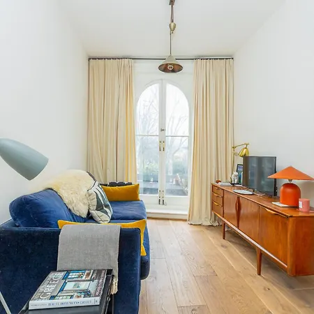Victorian 1br Flat, Hidden Gem In Hackney