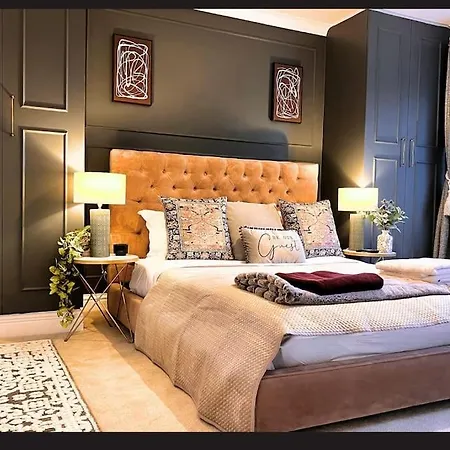 The Richmond Retreat *