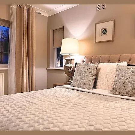 The Richmond Retreat *