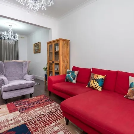 Stunning 3-bed House *