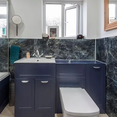 Stunning 3-bed House London