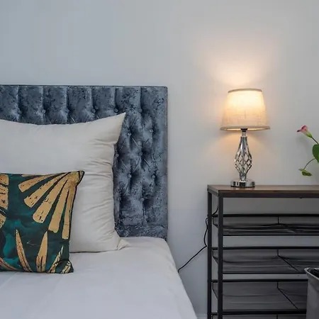 Stunning 3-bed House