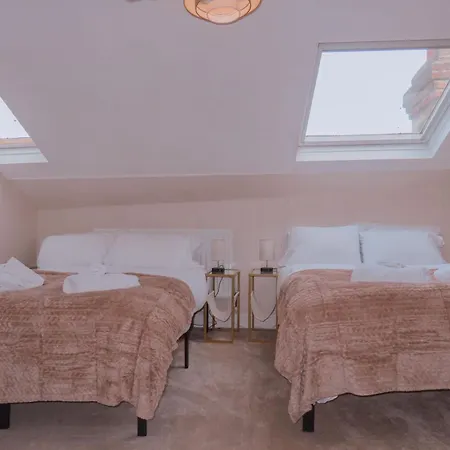 Budget 2bdr 6ppl Pets Apartment