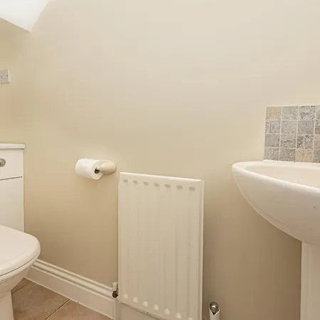 Holiday home Lovely 2br In Peaceful Hampstead, Nw *