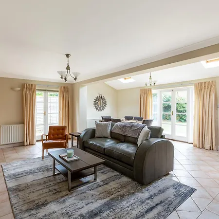 Lovely 2br In Peaceful Hampstead, Nw Holiday home London