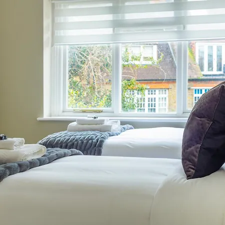 Lovely 2br In Peaceful Hampstead, Nw