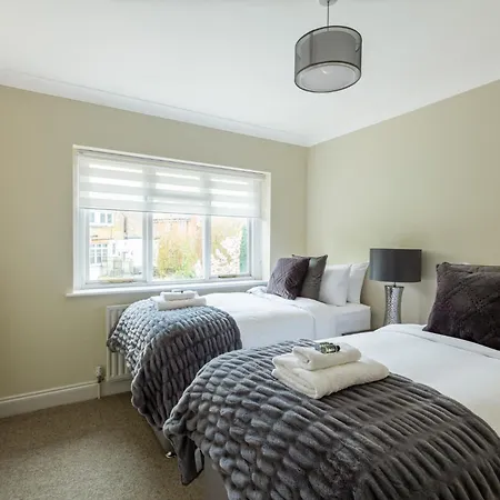 Holiday home Lovely 2br In Peaceful Hampstead, Nw London