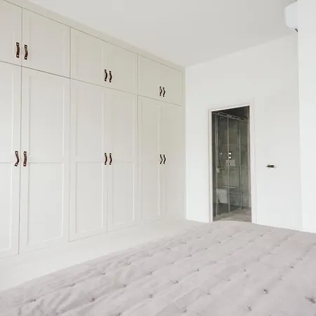 Luxury Fulham Townhouse With Cinema Apartment London