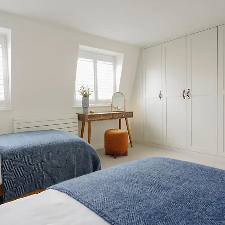 Luxury Fulham Townhouse With Cinema *
