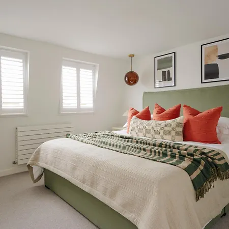 Luxury Fulham Townhouse With Cinema * London