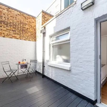 Charming 1 Bedroom Flat With Private Patio - West London, Kensington, Earl's Court, Chelsea * London