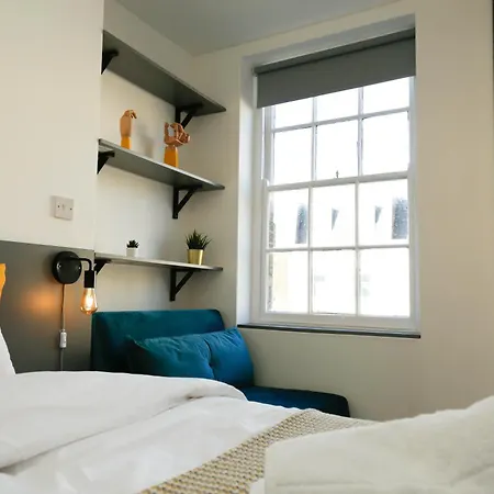 Accommodatie bij particulieren Luxury In Camden Town Near Shops, Cafes, Bars & Metro With Shared Bathrooms