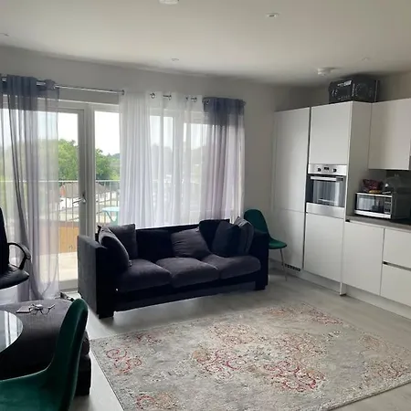Lovely 1 Bed Flat With 1 Min Walk To Metro Station Hendon