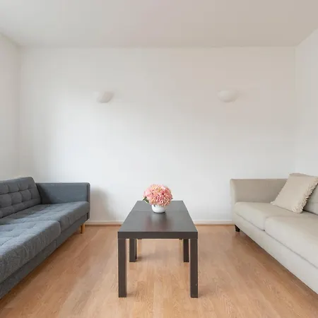 Modern Luxury By Bow Road Station *