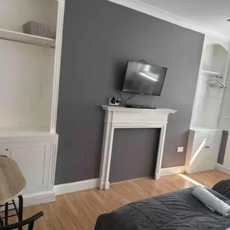 Marble Arch Homestay London