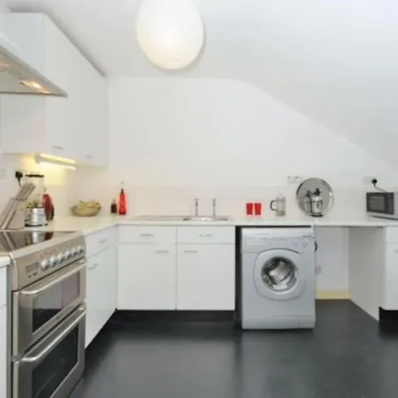 Appartamento Zone 1! 2 Bed Duplex Apartment! *