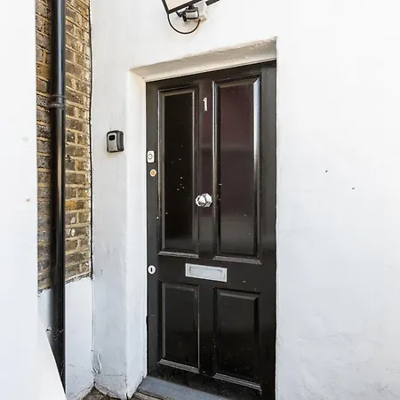 Spacious Clapham Junction Londres