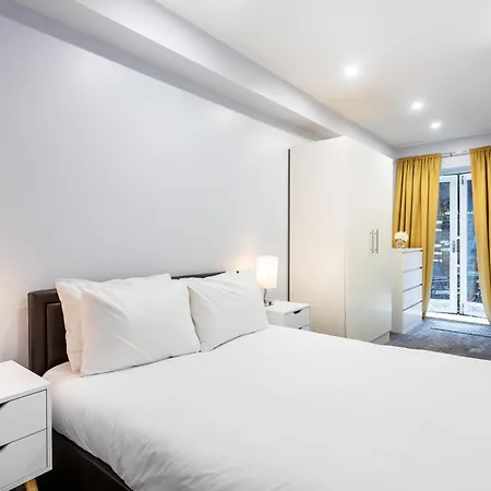 Apartment Bright Clapham London