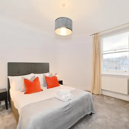 Choice - Baker Street- Regent's Park Apartment *