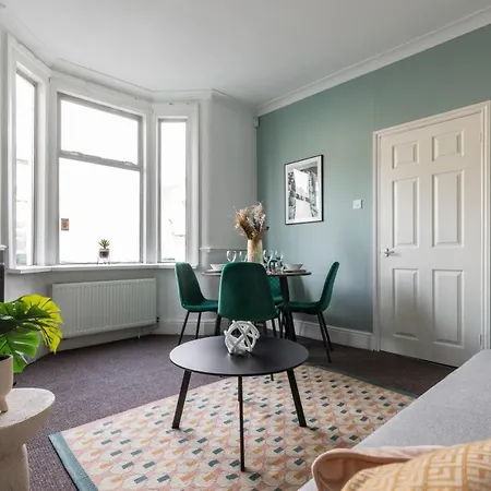 Perry Place - Forest Hill- 3 Bed House Holiday home London