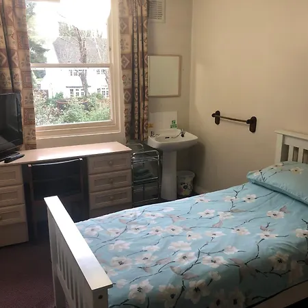 Guest house St. James's 3*