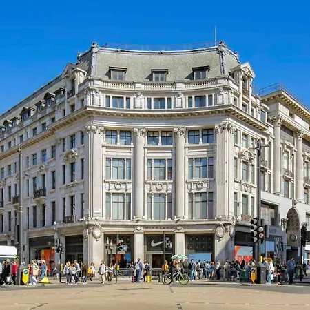 Huge 1 Bed -sleeps 4 De Lux Soho Fitzrovia * London