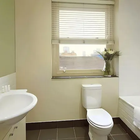 Apartment Notting Hill - The One One One! -6- *
