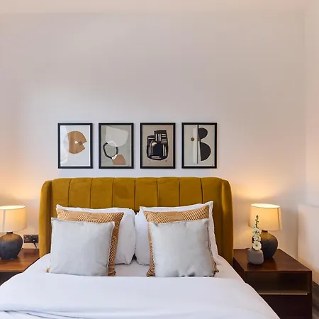 The Harlesden Classic - Lovely 2bdr Flat With Balcony Apartment London