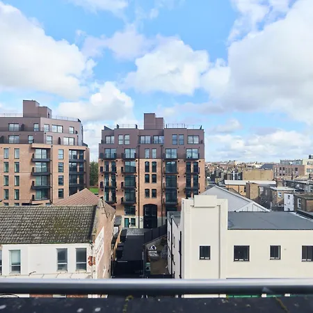 Apartment The Harlesden Classic - Lovely 2bdr Flat With Balcony London