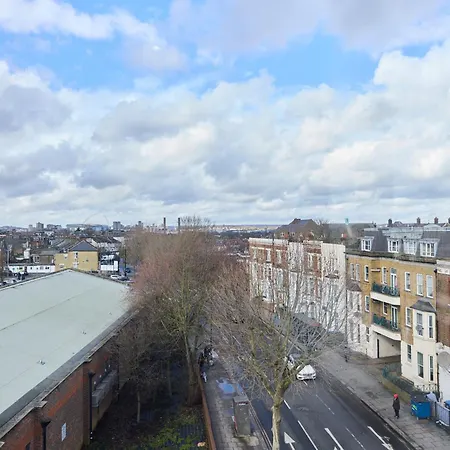 Apartment The Harlesden Classic - Lovely 2bdr Flat With Balcony *