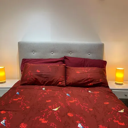Apartment 1 Bedroom Flat With Whirlpool Bath