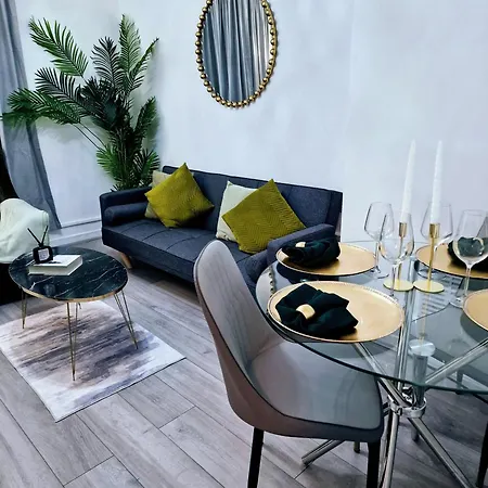 1 Bedroom Flat
