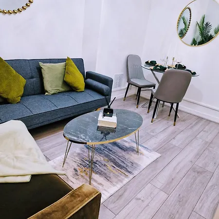 1 Bedroom Flat London