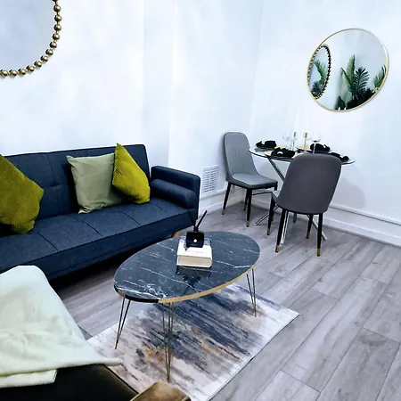 1 Bedroom Flat Apartment