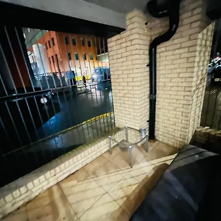 Luxury Near Centre, Near Train Station, E1 * Londra