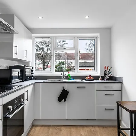 Modern Studio In Wembley