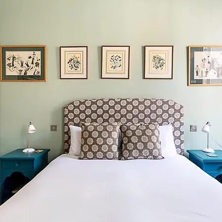 Well-designed Chelsea Flat Apartment London