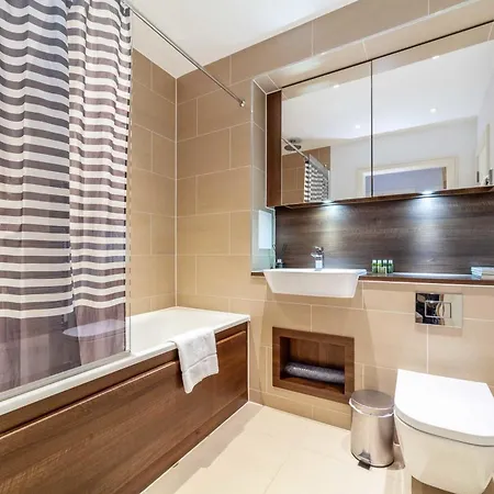 Cosy Urban Retreat In Highbury & Islington London