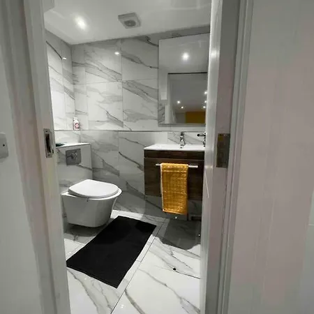 Appartamento Stunning 3br Maisonette In Brixton *