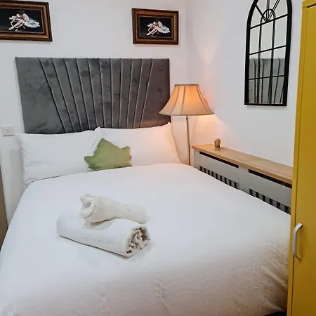 Surebillionaire Homes Ii Aparthotel