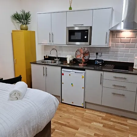 Aparthotel Surebillionaire Homes Ii *