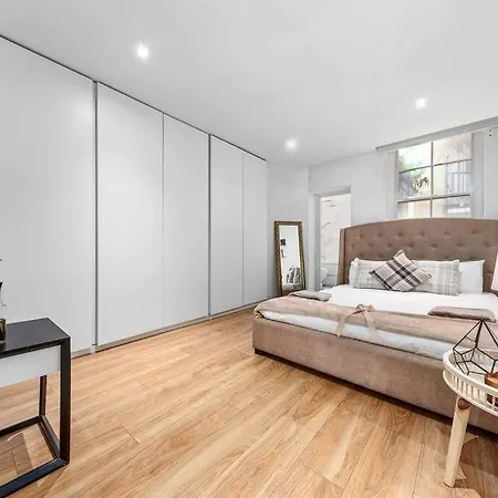3 Bedroom In Haymarket Sleep 10 Hy2 Appartamento *
