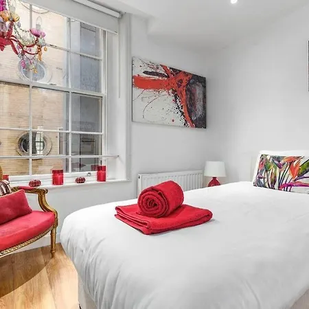 3 Bedroom In Haymarket Sleep 10 Hy2