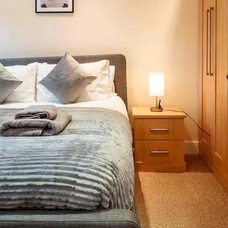Villa Sweet 3brs House Close To Oxford & Soho Londra