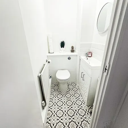 3 Bedroom Flat Haggerston, Hackney, Apartamento Londres