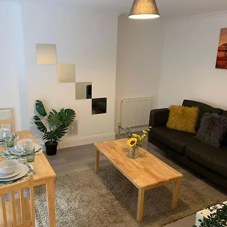 Luxury 2 Bedroom In King's Cross Appartement *